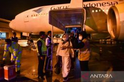Kedatangan jamaah haji kloter pertama debarkasi Medan