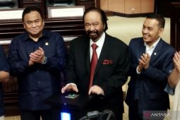 Surya Paloh ungkap dukungannya  ke Bobby maju jadi cagub Sumut