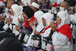 Haji Kloter 2 Debarkasi Medan kembali ke tanah air