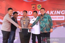 Pemkab berikan dana hibah Rp70 miliar untuk bangun dua gedung di Mapolres Bogor