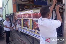 Cegah judi online, Polresta sebarkan spanduk larangan ke warkop di Banda Aceh