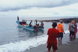 Longboat berpenumpang 11 penumpang hilang di Perairan Halbar ditemukan selamat