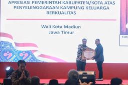 "Harganas" 2024, Kota Madiun raih penghargaan Kampung Keluarga Berkualitas
