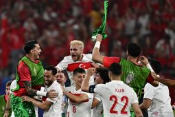 Pelatih Turki Montella buktikan suara pengkritik timnya salah