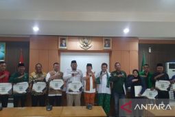 Pemkab Bekasi salurkan bantuan keuangan partai politik Rp5,7 miliar