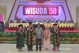 Hadir Di Wisuda ke-50 UNG, Dirjen Diktiristek Berikan Orasi Ilmiah untuk Wisudawan