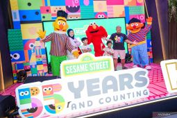 Sambut libur sekolah, Carstensz Mall Tangerang hadirkan Elmo & Friends