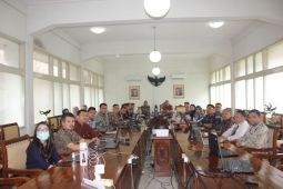 Pegawai Kemlu RI ikuti pelatihan videografi dan fotografi jurnalistik di Sekolah Antara