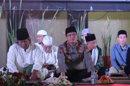 Polda Banten dan para ulama gelar istighosah bersama