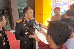 Kapolda Maluku Utara tarik ajudan Bupati Halbar diduga pukul warga
