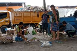DLH Mataram alihkan truk sampah ke TPST Sandubaya dampak penutupan TPA Kebon Kongok