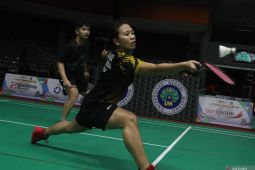 Final badminton ganda campuran AUG