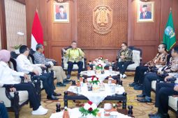 Bertemu Forkas, Pj Gubernur paparkan iklim investasi dan stabilitas ekonomi di Jatim