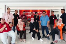 Untag Surabaya undang Maliq & D'Essentials meriahkan PKKMB 2024