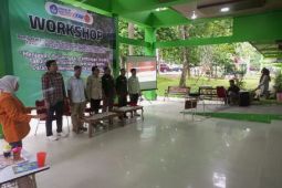 Fakultas Pertanian Unja bekali  wisudawan hadapi pasar kerja