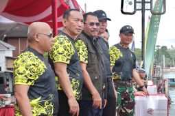 Ketua DPRD Kalsel apresiasi polda lombakan "Jukung Baanam"