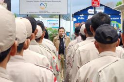 Pj Bupati Garut pastikan stok bantuan tersedia di lumbung sosial