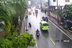 BMKG keluarkan peringatan waspada potensi cuaca buruk di tiga wilayah Provinsi Maluku