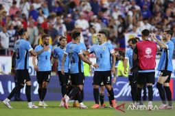 Uruguay imbang 0-0 dengan  Paraguay di laga perpisahan Luis Suarez