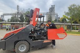 Perusahaan penyedia alat berat dipercaya pasok mesin ke pabrik semen terkemuka