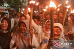 Karawang gelar pawai obor dan muhasabah sambut tahun baru Islam