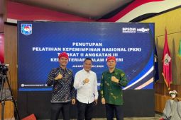 Dua kepala dinas di Sigi ikuti pelatihan kepemimpinan Nasional