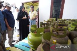 Respons keluhan warga, Bupati Banyuwangi cek ketersediaan elpiji 3 kg