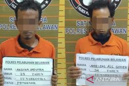 Polisi tangkap dua pria terduga pengedar sabu-sabu atas informasi warga