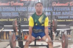 Ini dilakukan atlet angkat berat Sumut jelang PON 2024
