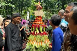 UP dampingi pelestarian budaya Sidekah Bumi di Kota Bogor
