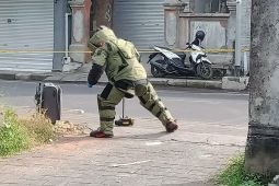 Polres Badung cari pemilik koper kosong dikira berisi bom
