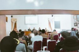 Pemerintah akan pasang 11 alat peringatan dini erupsi di Gunung Marapi Agam