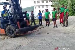 Kodim 1413 Buton amankan meriam untuk dirawat di Mako