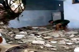 Seorang warga Gorontalo ditemukan meninggal tertimbun longsor