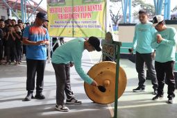 Sekda Tapin ajak generasi muda lestarikan permainan tradisional