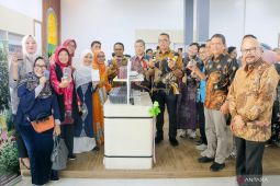 USK tawarkan produk olahan nilam bagi wisatawan di Pelabuhan Balohan Sabang