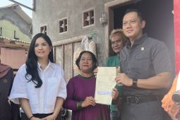 Minister highlights benefits of land certificates as business capital