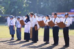 Ratusan ribu siswa di Jatim deklarasi gerakan antiperundungan saat MPLS