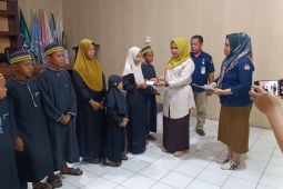 KPU Parigi Moutong santuni anak yatim