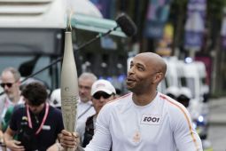 Thierry Henry: Tak ada alasan, Arsenal harus raih trofi musim ini