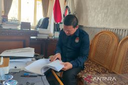 KPU Kota Bengkulu verifikasi 8 ribu berkas dukungan perbaikan dari Ariyono Gumay dan Harialyyanto