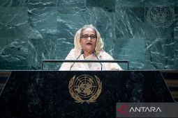 Bangladesh terapkan jam malam dan kerahkan militer