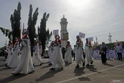 Beragam perayaan tahun baru di tanah air