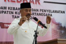 Pemkab Kukar bekali teknik hadapi  kebakaran bagi 140 relawan