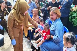 Penjabat Bupati Pulpis pastikan setiap anak mendapat imunisasi polio