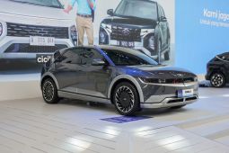 Mobil listrik IONIQ 5 buat perjalanan jauh tanpa khawatir