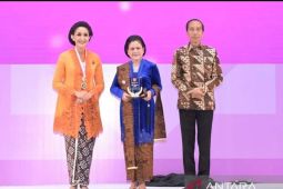 Presiden Jokowi minta masyarakat Indonesia lestarikan kebaya