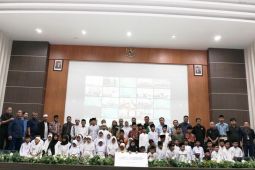 PLN IP UBP Jambi santuni 65 anak yatim piatu dan dhuafah pada gebyar Muharam 1446 H