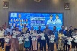 Yaga Yingde Group bantu 30 siswa kurang mampu di Kutim