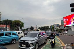 Cuaca Bandung dan di sebagian besar wilayah berawan tebal